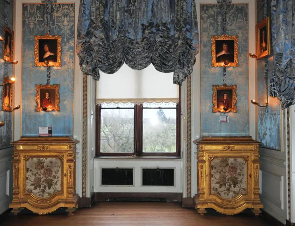 Blue Boudoir (1)